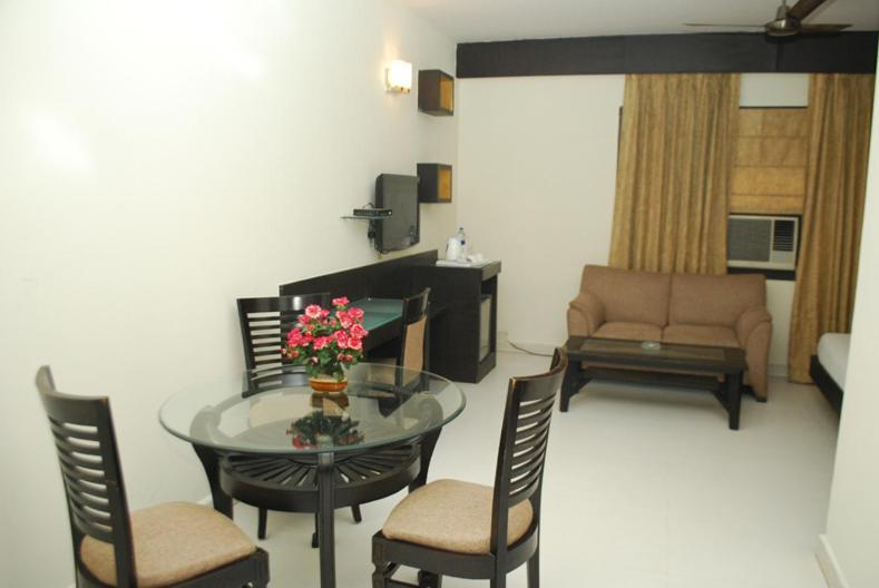 Hotel Aman Deluxe à New Delhi Extérieur photo